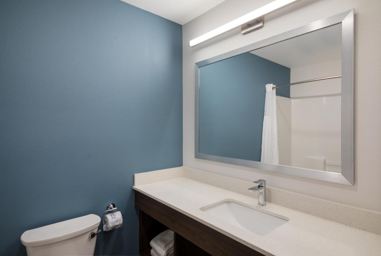 Woodspring Suites Austin Central Exterior foto